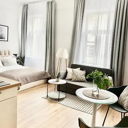 By Old Town Гостевой дом Рига