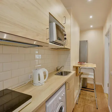 בית הארחה By Old Town 3*