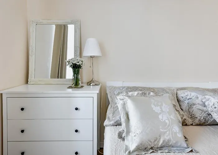 By Old Town 3* 리가